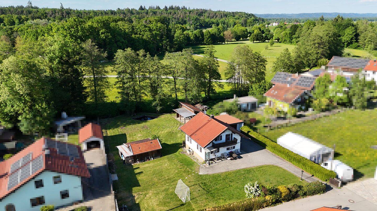 Natur und Ruhe pur – Idyllisches Anwesen mit Fischteich, Bachlauf und großem Gartenparadies, 84533 Haiming