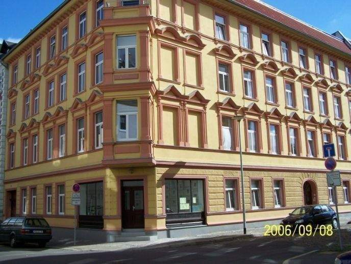 Wohnung mit EBK und Balkon