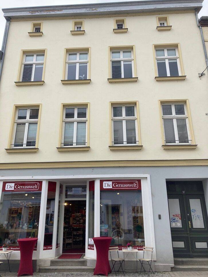 Wohnen inmitten der Altstadt! Schöne 4 Zimmer-Wohnung zu vermieten!, 18439 Stralsund