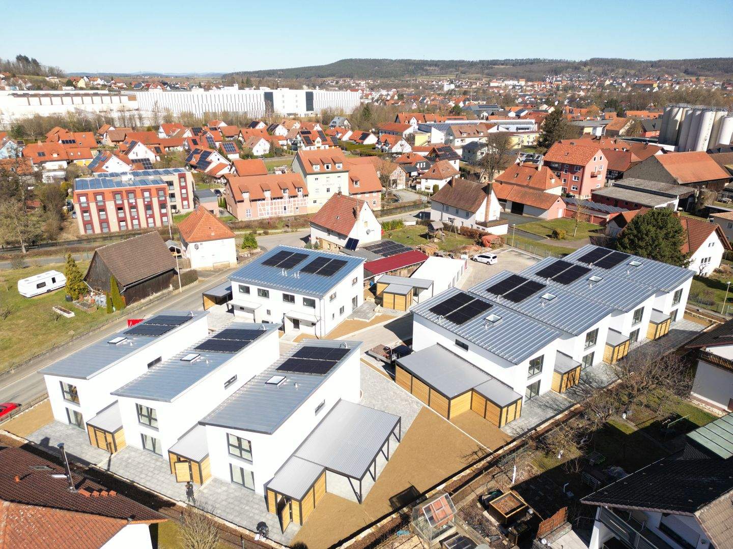 Wohnen im Grünen – zentral im Städtedreieck Bamberg, Coburg und Bayreuth – in 96264 Altenkunstadt, 96199 Zapfendorf