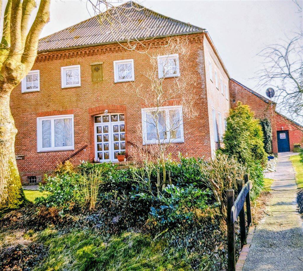 Seltenheitswert – Pferdeliebhaber aufgepasst – Renovierungsbedürftiger Resthof mit historischem Charme zu verkaufen, 26736 Krummhörn