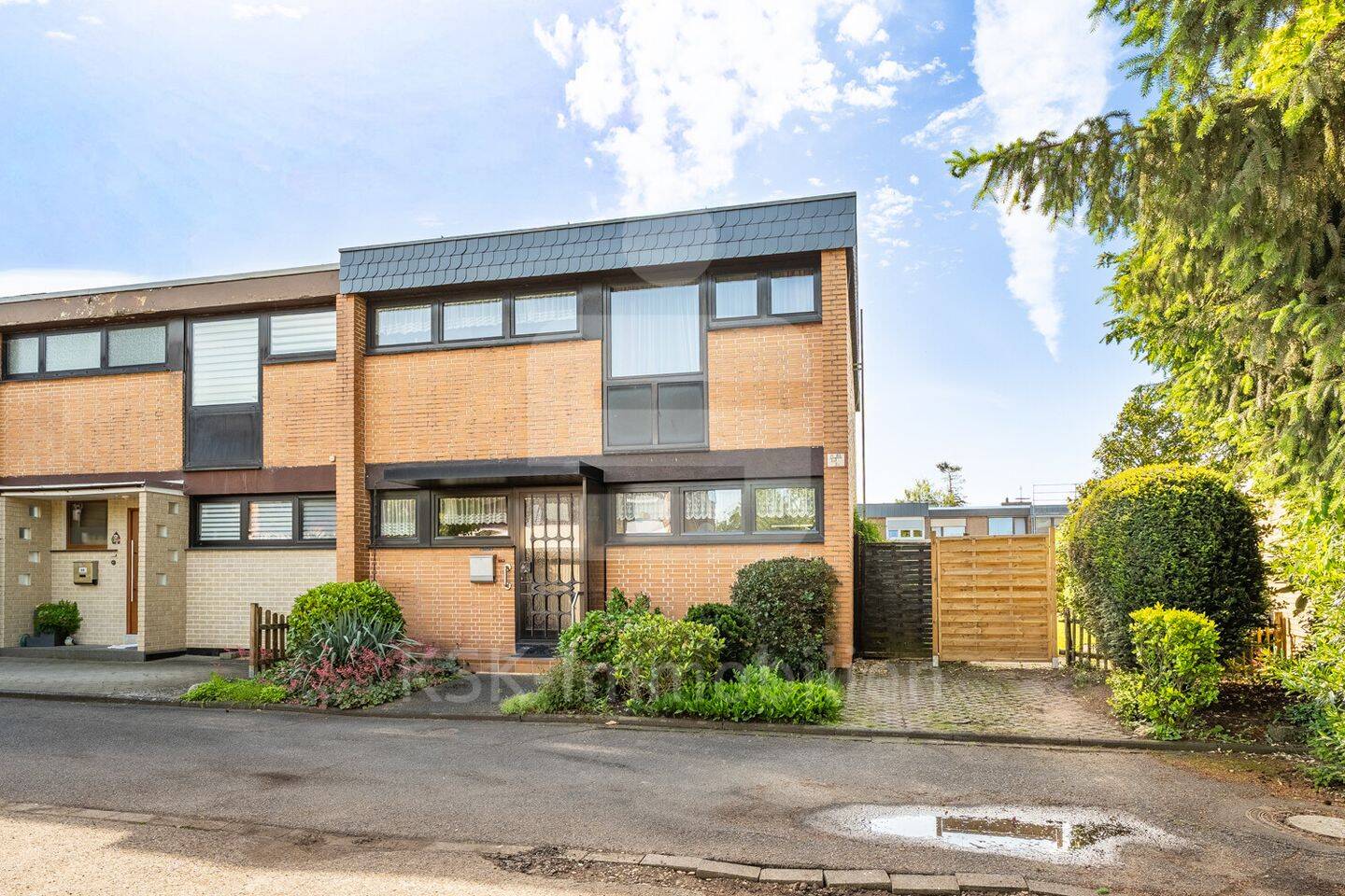 Wo aus Wohnraum Zuhause wird., 50374 Erftstadt