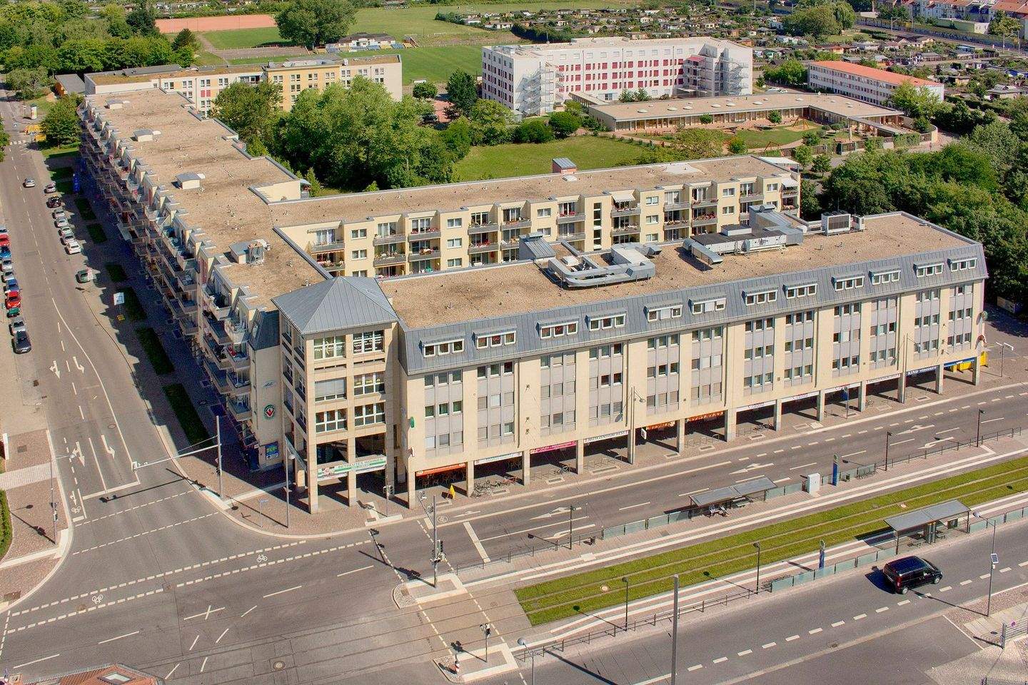 Senioren-Residenz Forum Lindenau- altersgerechtes  Apartment im Betreuten Wohnen & in optimaler Lage, 4179 Leipzig (Altlindenau Leutzsch Neulindenau Schönau)