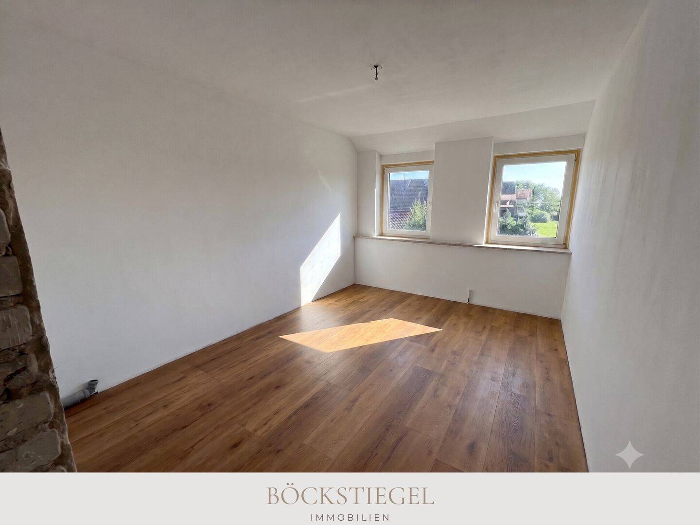 Kernsaniert & eigener Garten: Dachgeschwossung in ländlicher Idylle!, 33829 Borgholzhausen