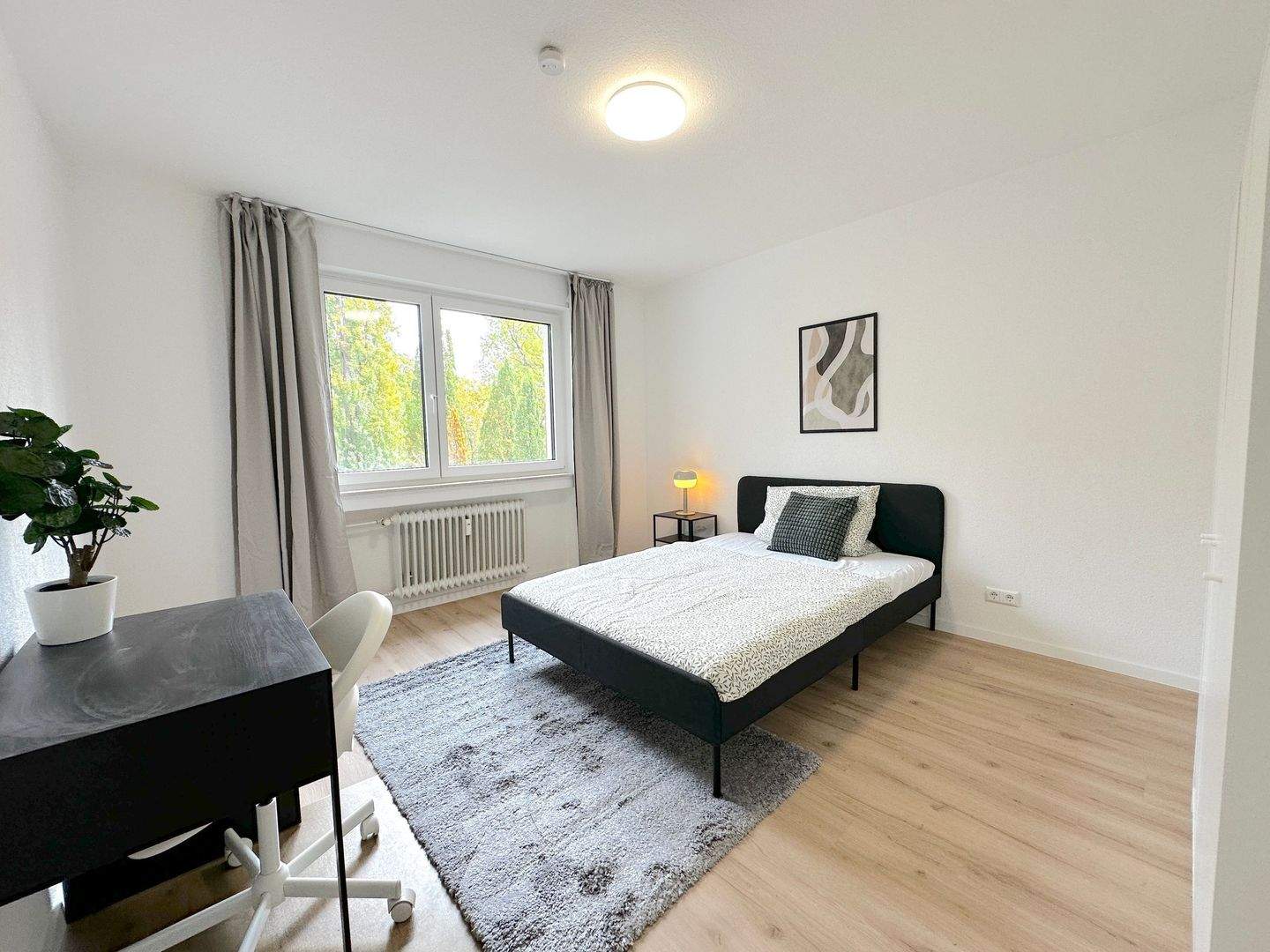 Neugründung WG für 6 Personen – Helle Erdgeschosswohnung in Frankfurt am Main, 65929 Frankfurt am Main (Höchst Schwanheim Unterliederbach)