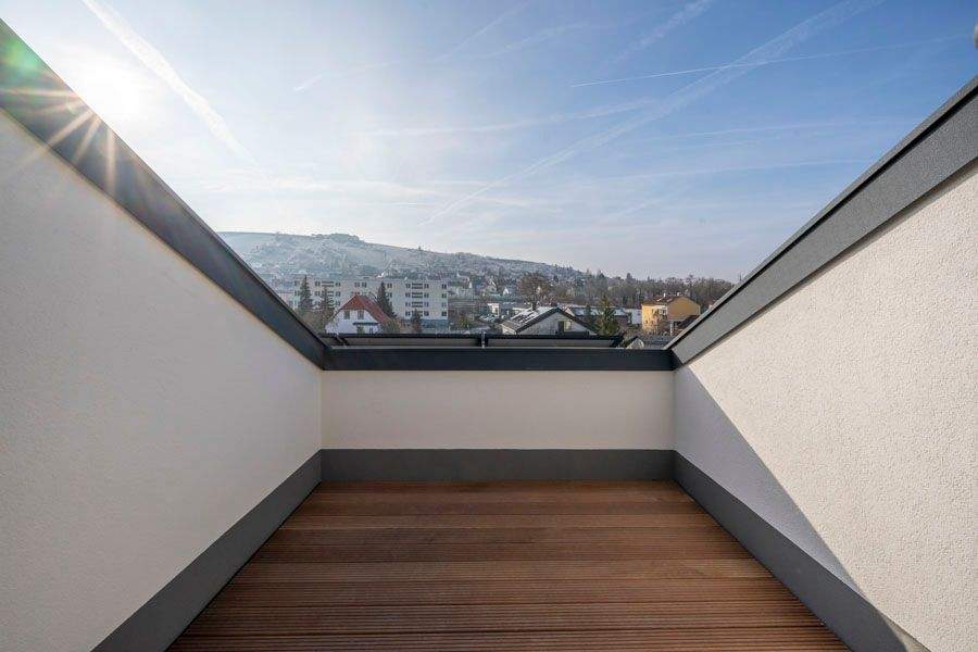 Exklusives Wohnen über den Dächern der Stadt – Traumhafte Neubau-Dachgeschosswohnung, 97084 Würzburg (Heidingsfeld Heuchelhof Rottenbauer)