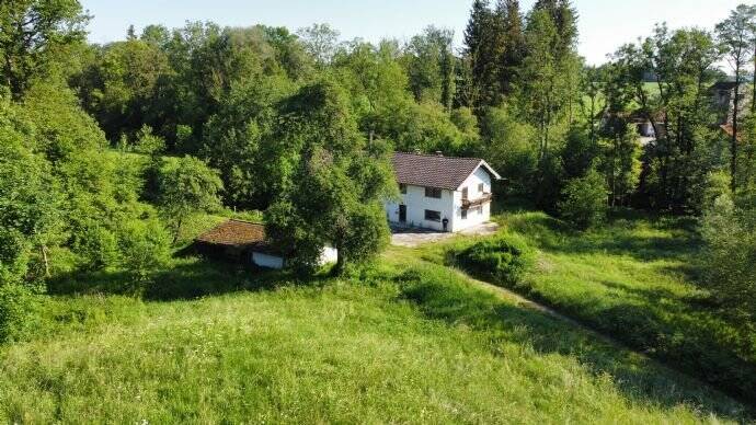 Idyllisches Anwesen in Alleinlage Nähe Tachinger See zu verkaufen !, 84529 Tittmoning