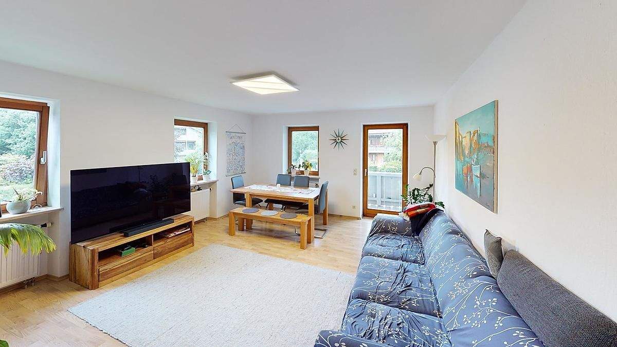 Moderne 4-Zimmer-Eigentumswohnung mit Balkon in Otterfing, 83624 Otterfing