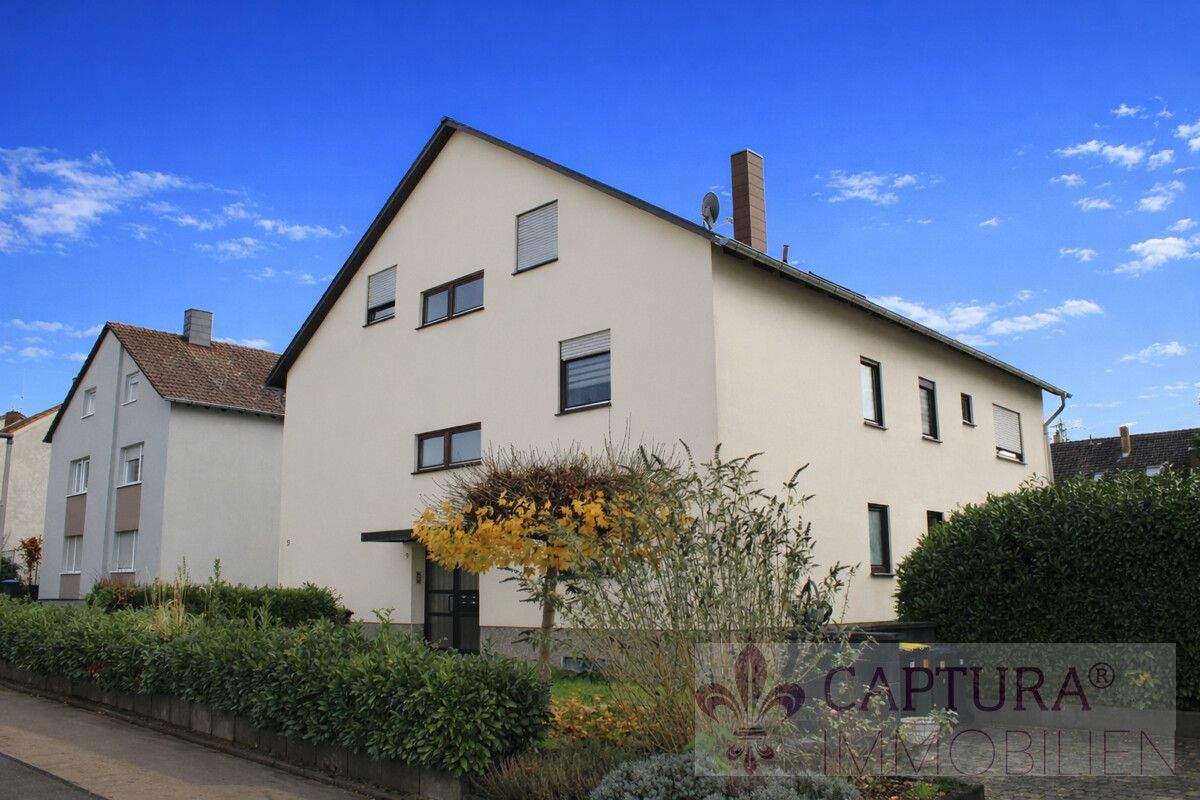Attraktive Eigentumswohnung mit Balkon & Loggia in ruhiger Lage von Völklingen-Heidstock, 66333 Völklingen