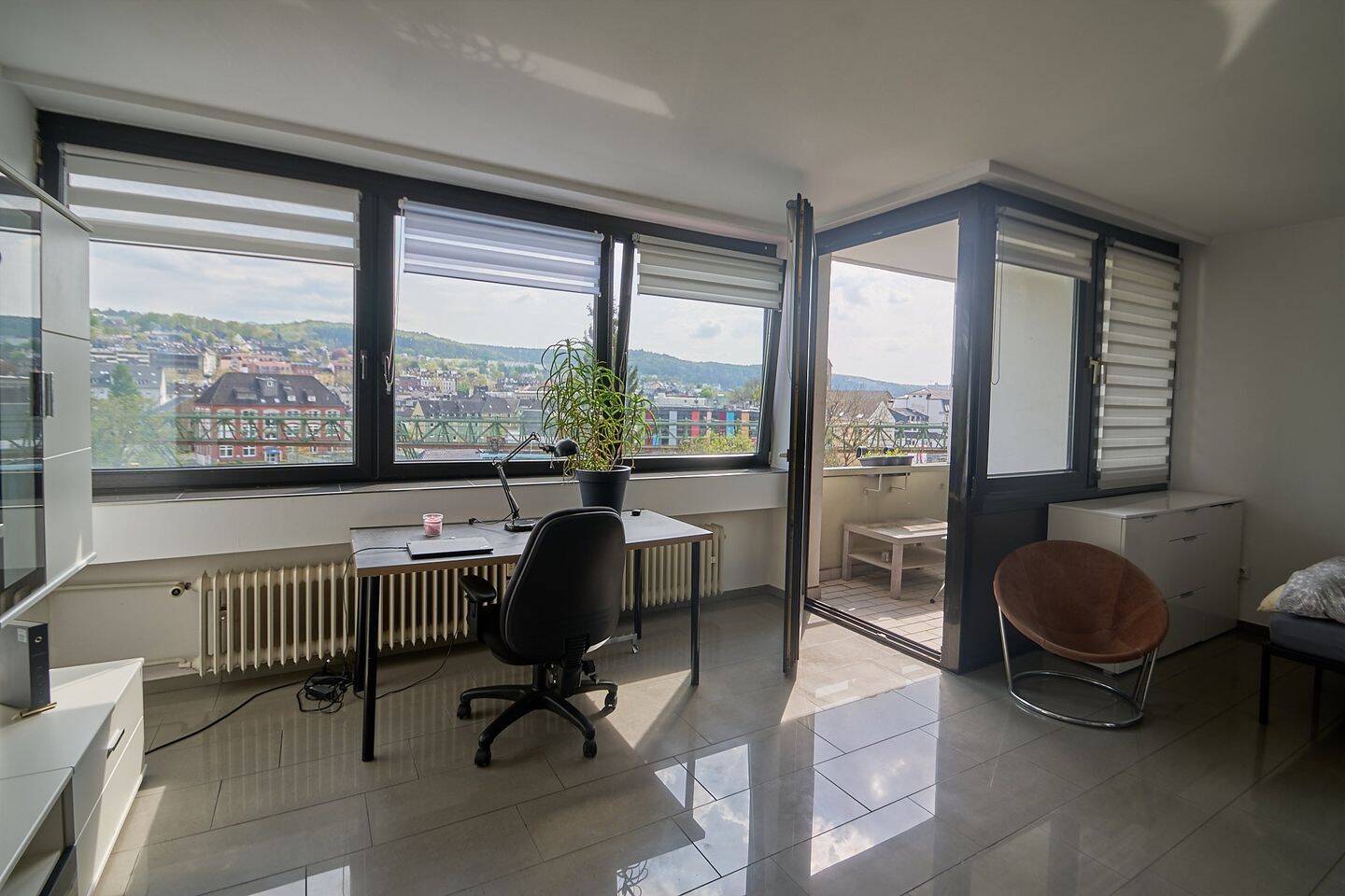 Zentral gelegenes 1-Zimmer-Apartment mit Weitblick!, 42283 Wuppertal (Barmen)