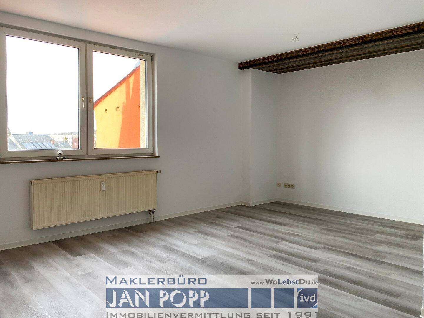 Gemütliche 3-Zimmer-Dachgeschosswohnung in zentrumsnaher Lage, 7937 Langenwolschendorf