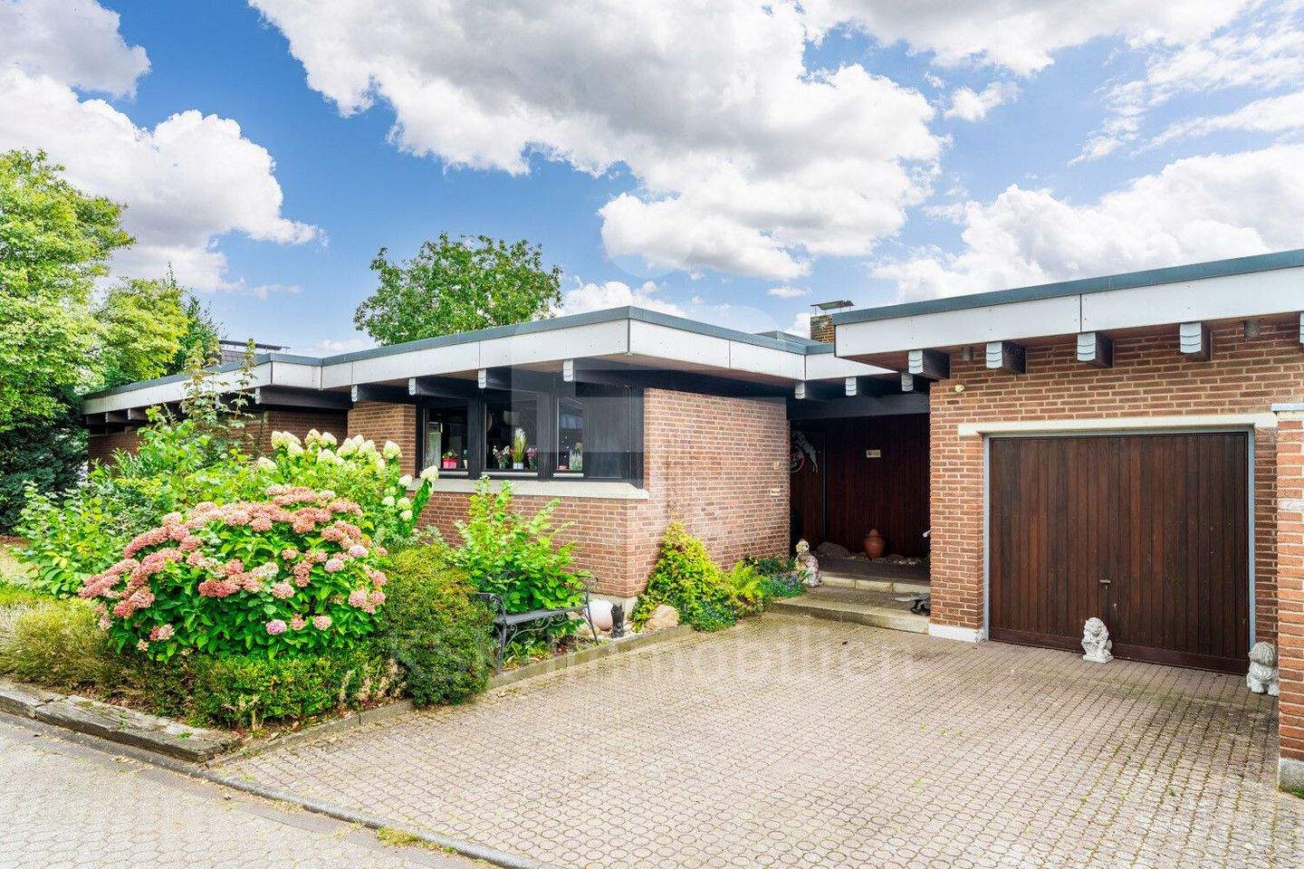 Charmanter Bungalow in ruhiger Lage von Erftstadt-Kierdorf!, 50374 Erftstadt