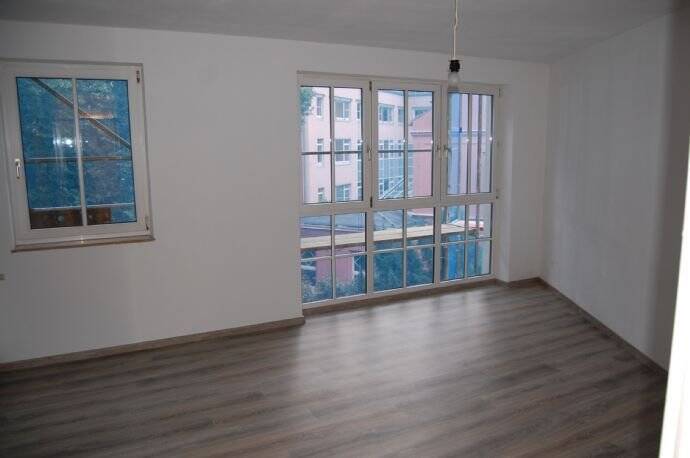 1-Raum Wohnung mit Einbauküche im Zentrum von Zittau, 2763 Bertsdorf-Hörnitz
