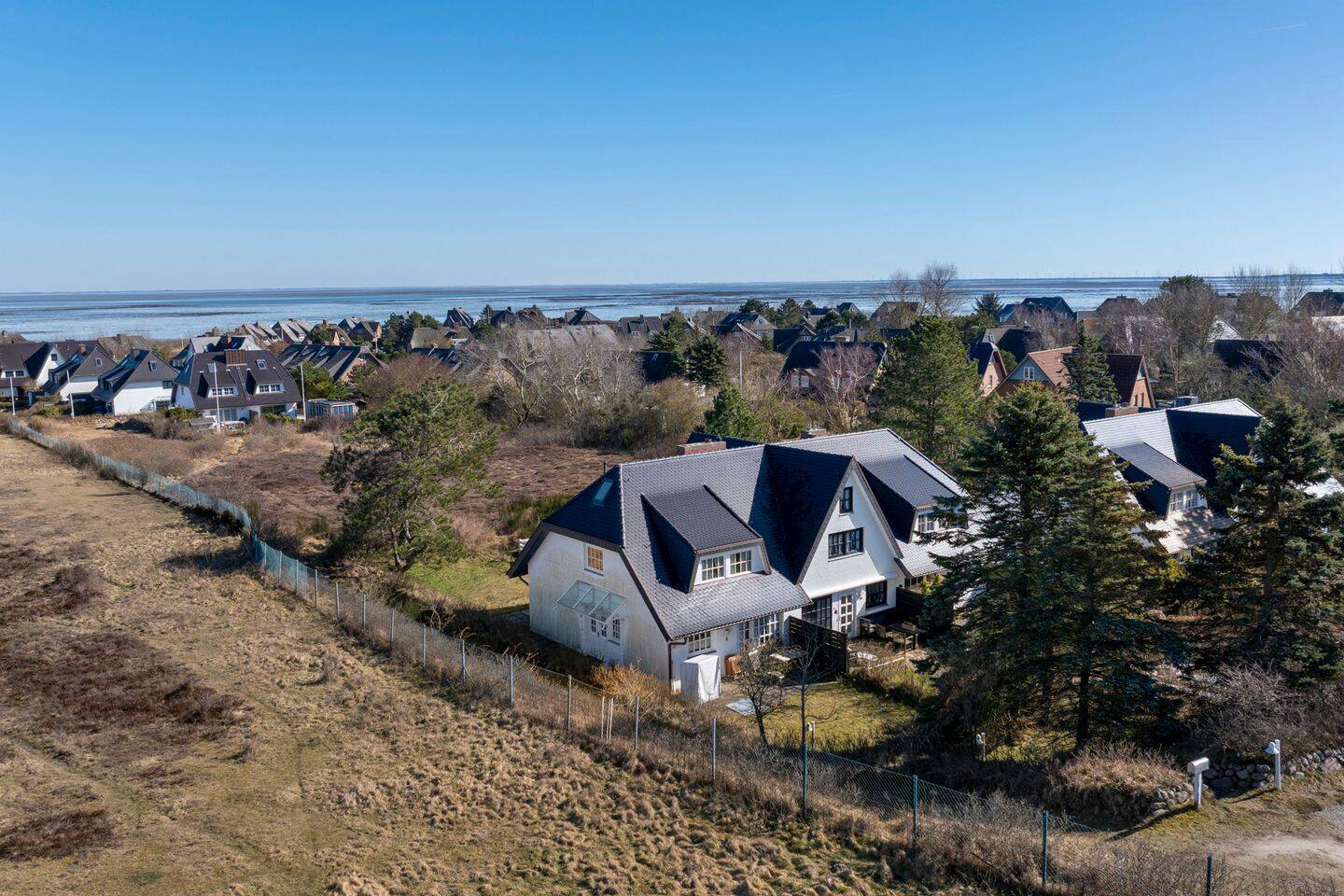 Gemütliches Reihenendhaus in ruhiger Lage von Munkmarsch, 25980 Sylt