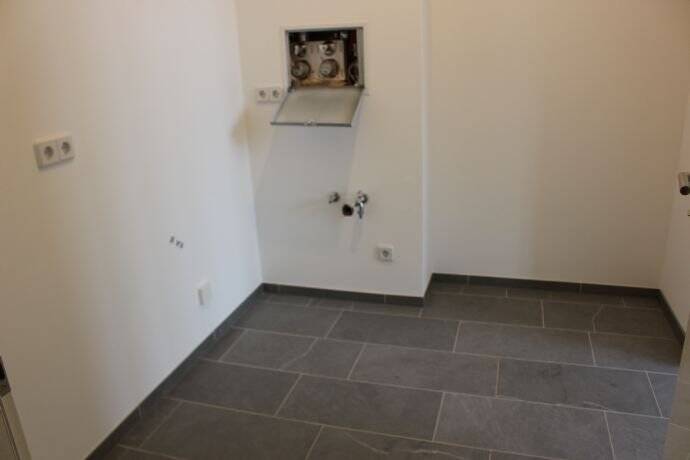 Neu sanierte geräumige 2-Zimmerwohnung mit Loggia zu vermieten! – Magdeburg – Vorschaubild 8