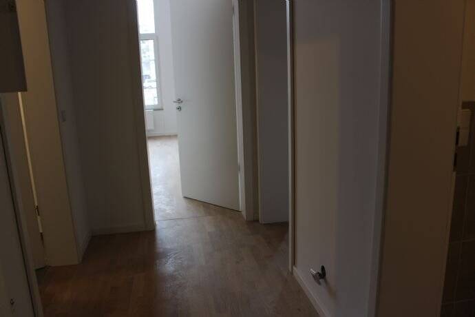 Neu sanierte geräumige 2-Zimmerwohnung mit Loggia zu vermieten! – Magdeburg – Vorschaubild 10