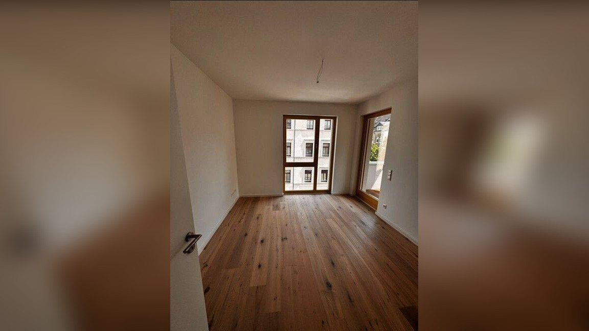 Erstbezug : Exklusiver Neubau im Zentrum mit Balkon, Fußbodenheizung und Parkett! – Chemnitz – Vorschaubild 7