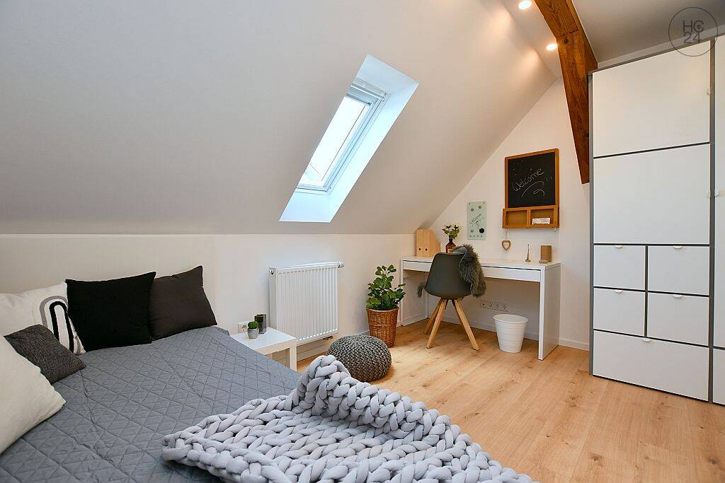 Wunderschön möbliertes WG-Zimmer in einer tollen Maisonette Wohnung in Ludwigsburg, 71638 Ludwigsburg