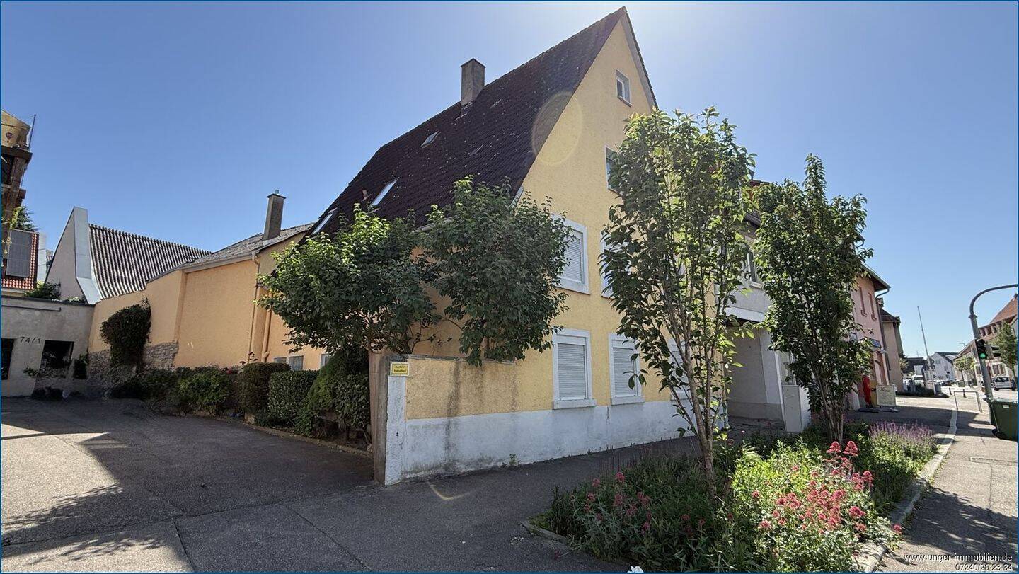 Altes Wohnhaus mit  Anbau und mega großer Scheune! und großem Garten **provisionsfrei**, 75045 Walzbachtal
