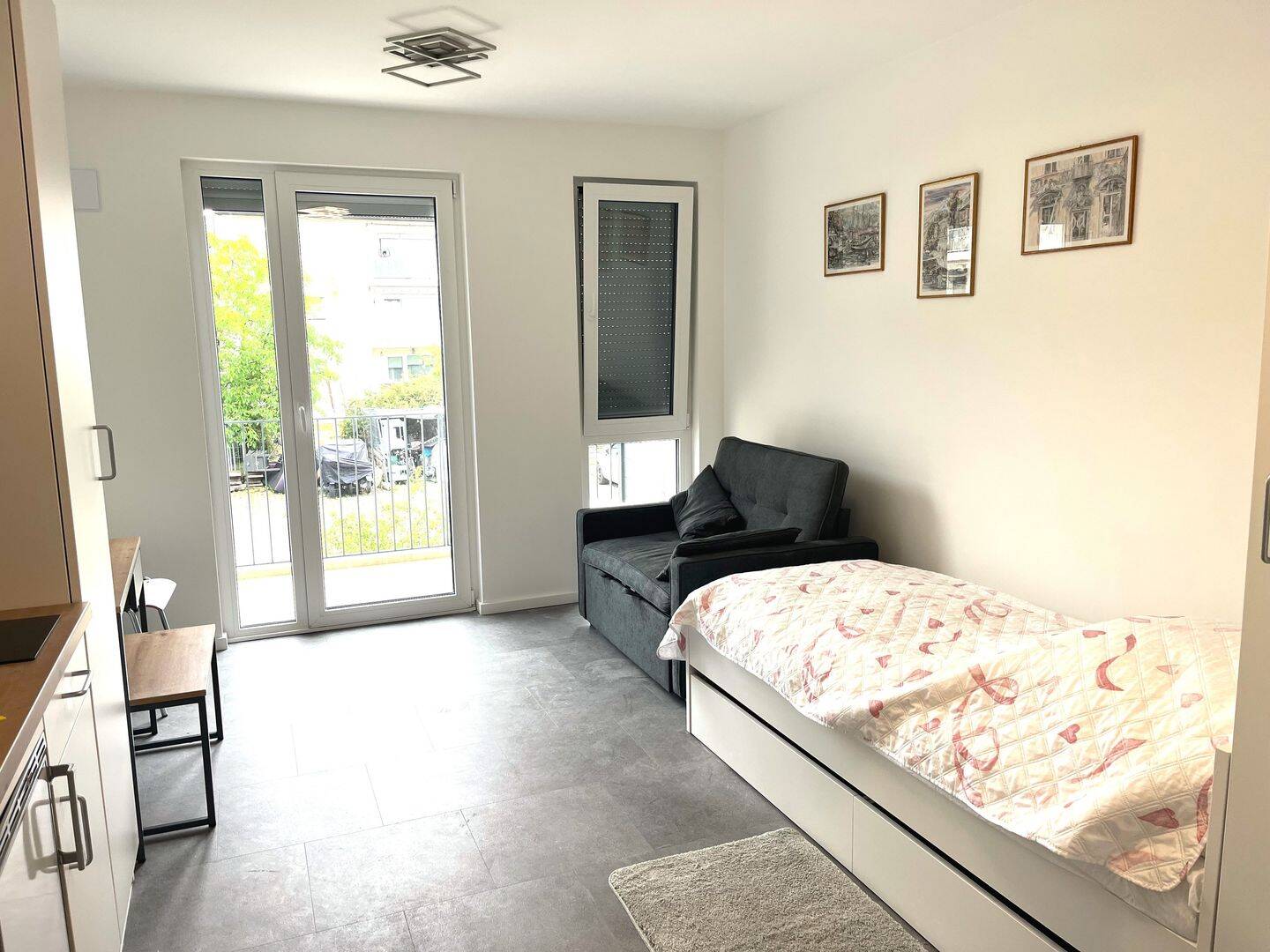 Erstbezug! Modernes Apartment mit Balkon in der Nähe der Universitätsklinik Augsburg!, 86156 Augsburg (Bärenkeller Kriegshaber Oberhausen Pfersee)