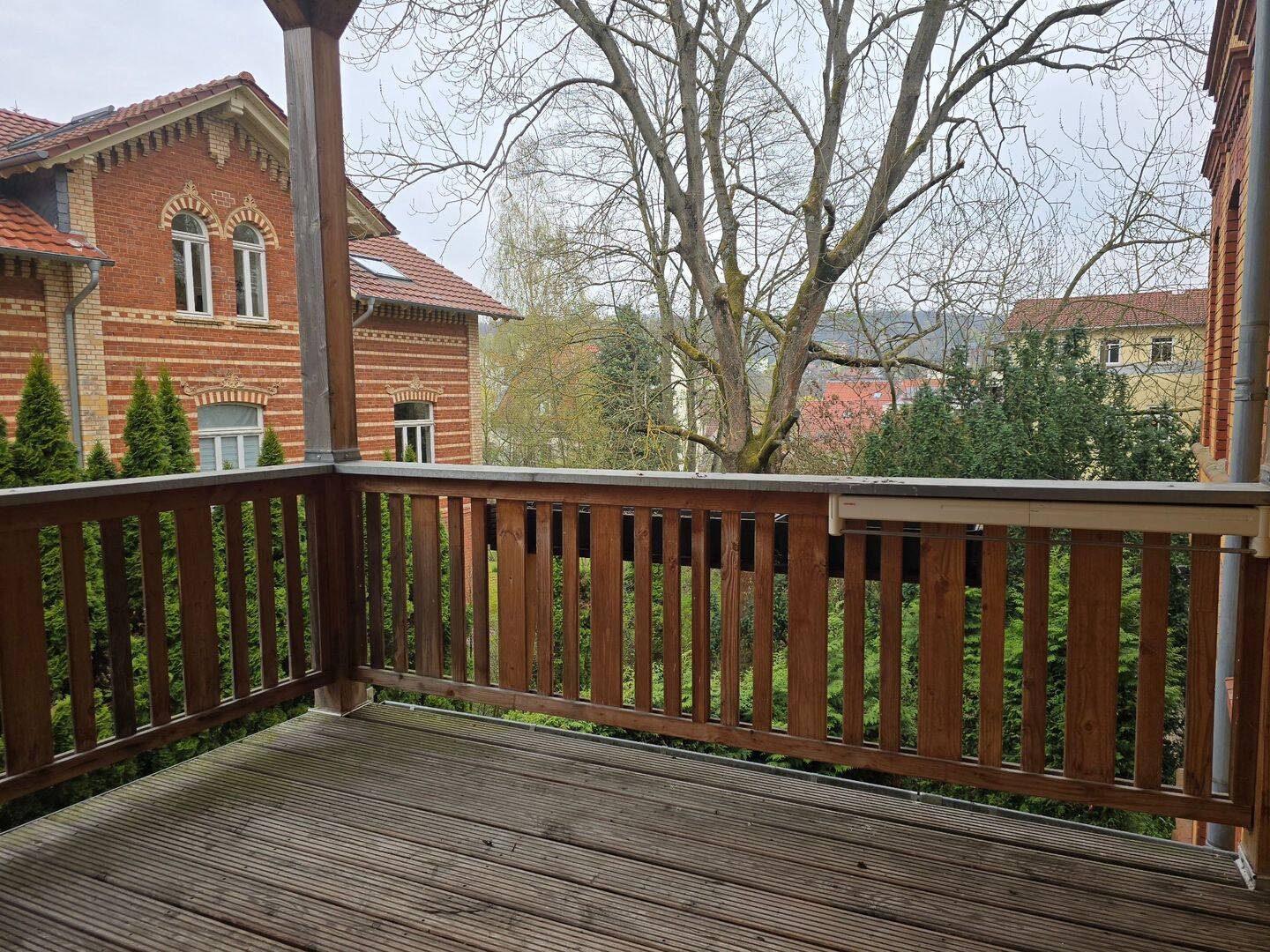Zentrumsnah & ruhig: 4-Zimmer-Wohnung mit Balkon im beliebten Südviertel von Eisenach, 99817 Eisenach