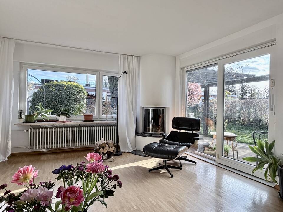 Großzügiger Reihenbungalow mit Garten, 79110 Freiburg im Breisgau (Betzenhausen Brühl Landwasser Lehen Mooswald)