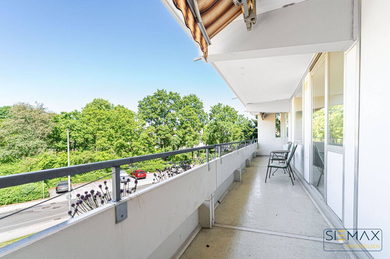 Stufenlos ins neue Familienzuhause – 4 Zimmer, Aufzug und große Sonnenloggia, 82256 Fürstenfeldbruck