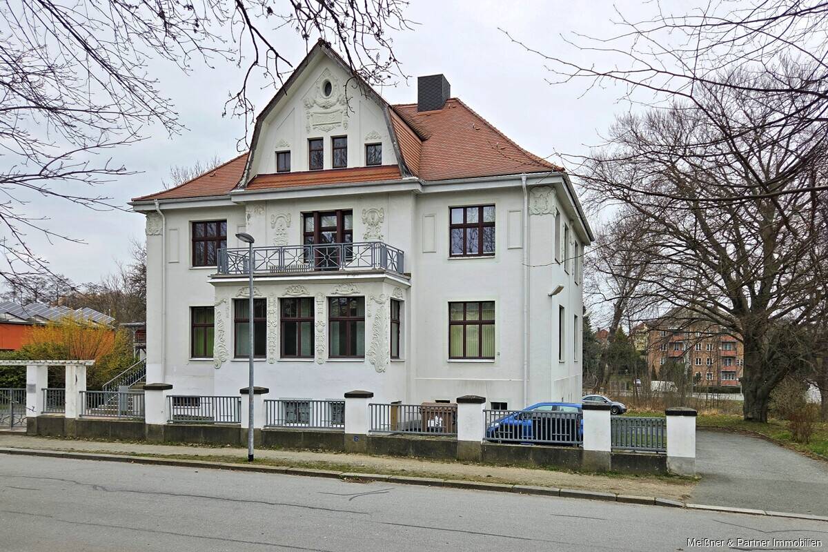 Villa Sandt in Löbau – denkmalgeschützte Unternehmervilla, 2708 Dürrhennersdorf