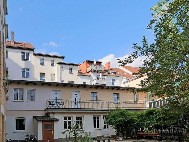 (EF1153_M) Jena: Zentrum, kleine kunstvoll möblierte Wohnung mit Freisitz im ruhigen Innenhof, Reinigung inkl., 7743 Jena