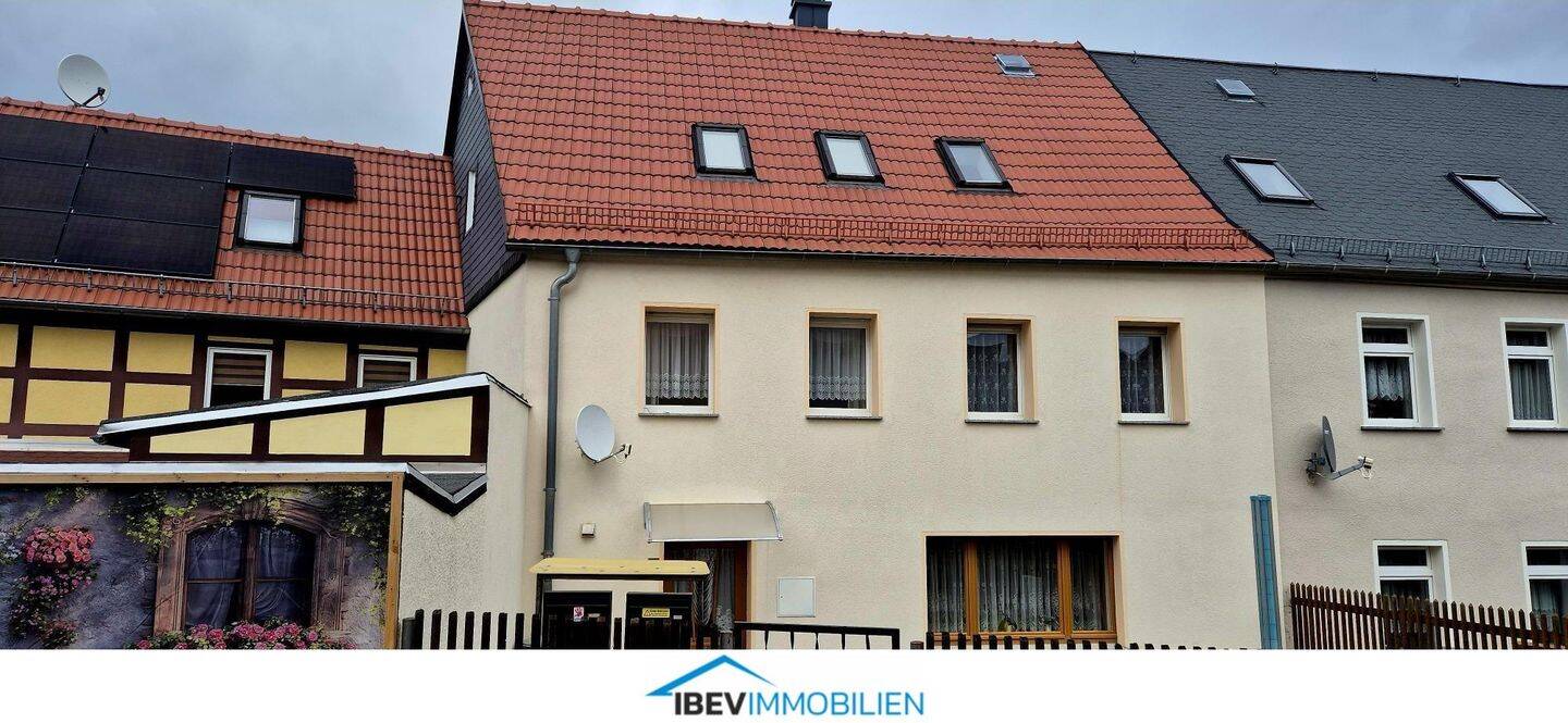 Gepflegtes Haus in Irchwitz, 7973 Greiz