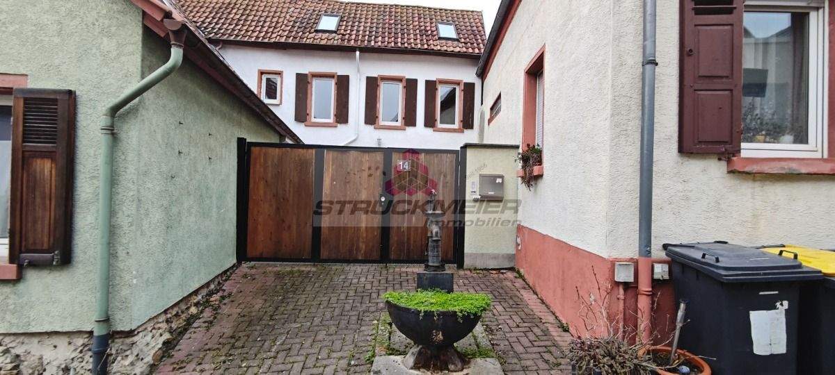 Stadthaus in Oppenheim zu verkaufen., 55276 Dienheim
