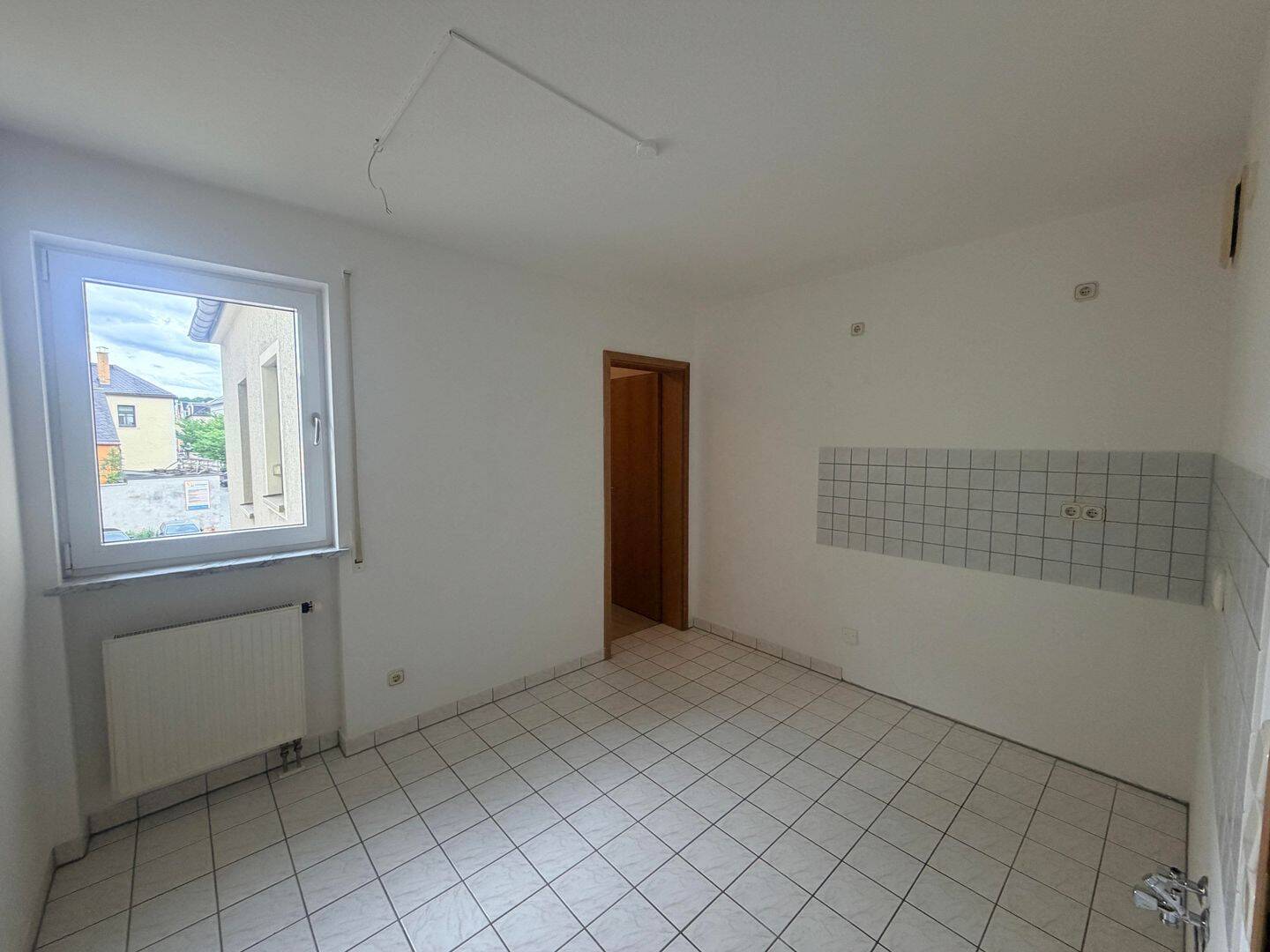 Helle 2-R-Wohnung in Auerbach, 8209 Auerbach/Vogtl.