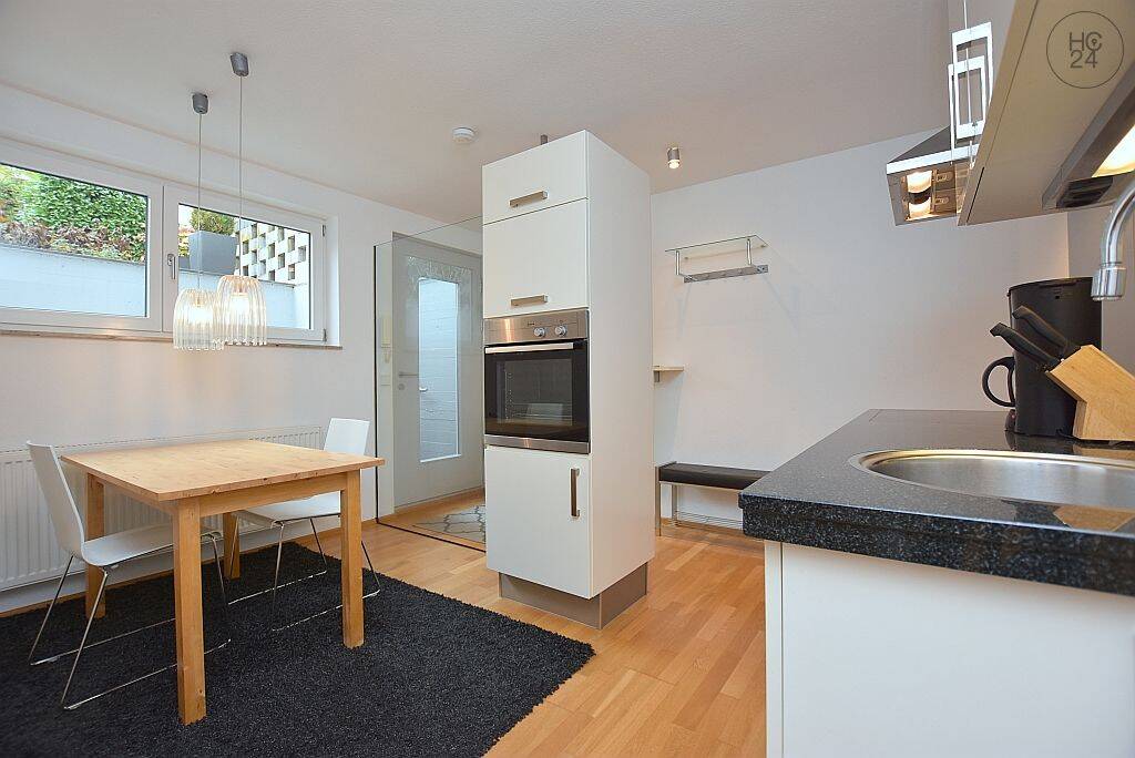 Möblierte Wohnung in Stuttgart Freiberg, 70437 Stuttgart (Freiberg Mönchfeld Rot Zazenhausen Zuffenhausen)