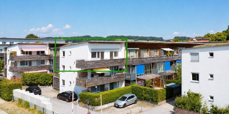 Drinnen gemütlich, draußen großzügig – 2-Zimmer-Wohnung mit sonniger Terrasse, 83714 Miesbach