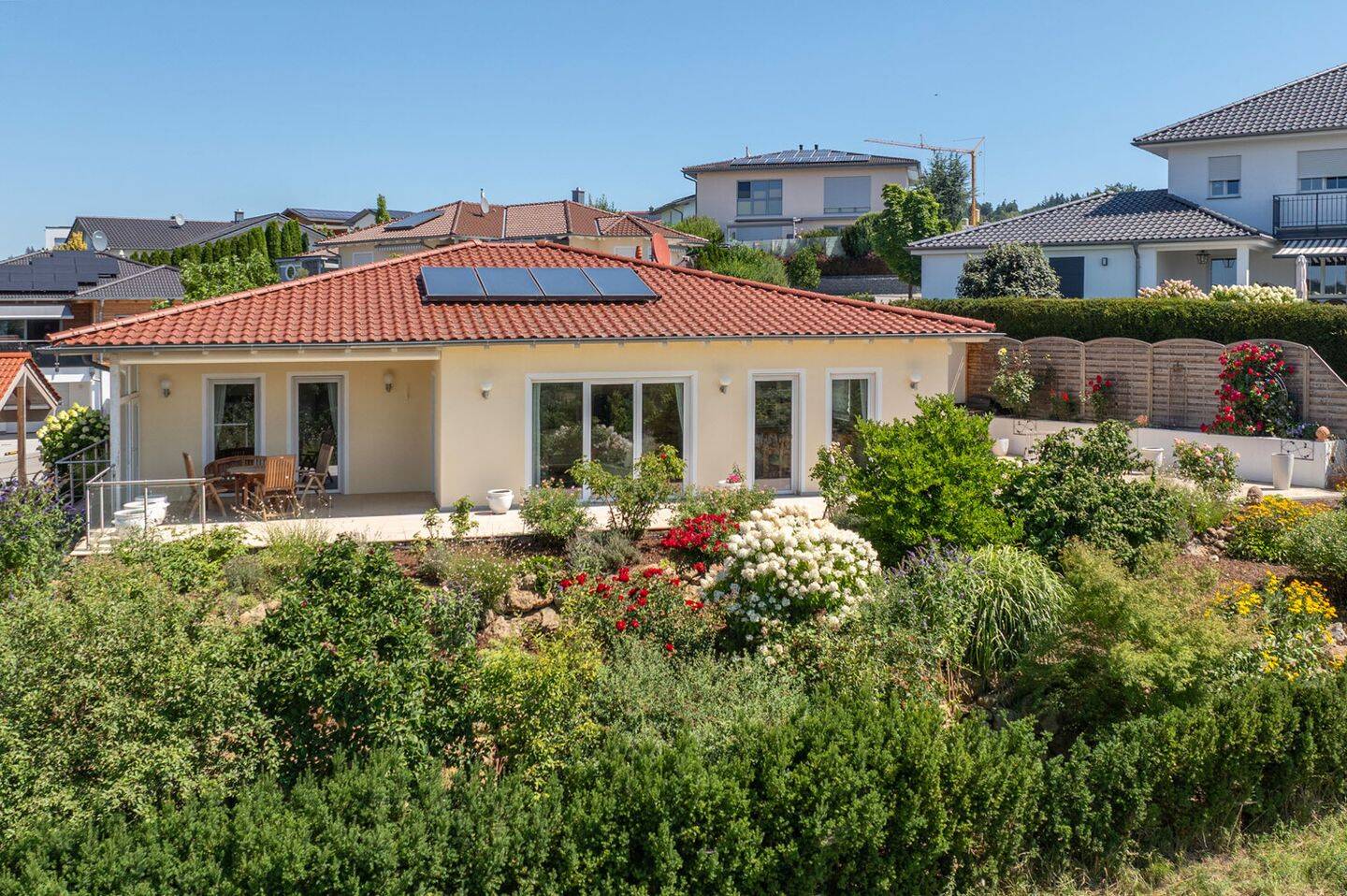 Neuwertiger Bungalow mit traumhaftem Fernblick Seniorengerecht, 94086 Bad Griesbach i. Rottal