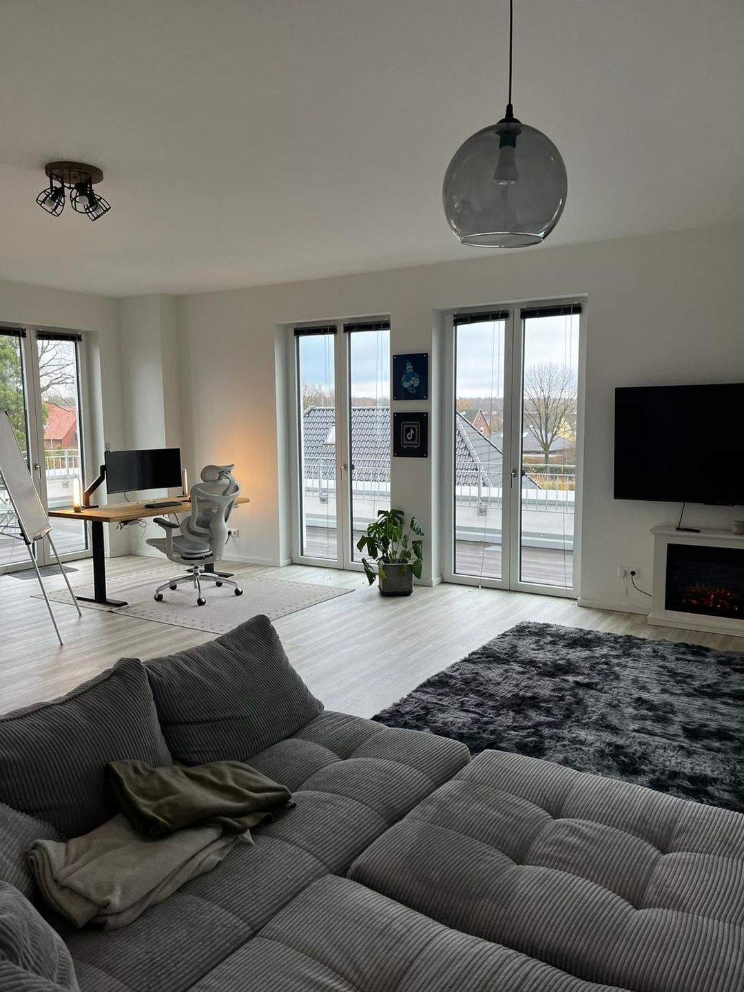 *** SCHNEVERDINGEN ! * TOP 2 ZIMMER PENTHOUSE  * GROSSE SONNIGE TERRASSE * EBK * DUSCHBAD * TIEFGARAGE * LIFT ***, 29640 Schneverdingen