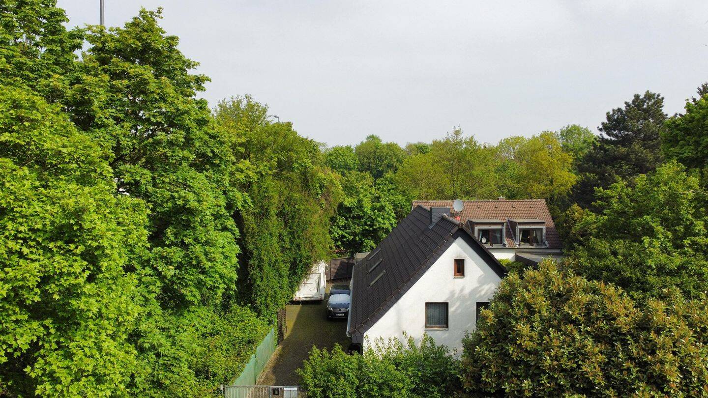 Mehrgenerationenwohnen mit vier Wohneinheiten, 40591 Düsseldorf (Eller Holthausen Oberbilk Wersten)