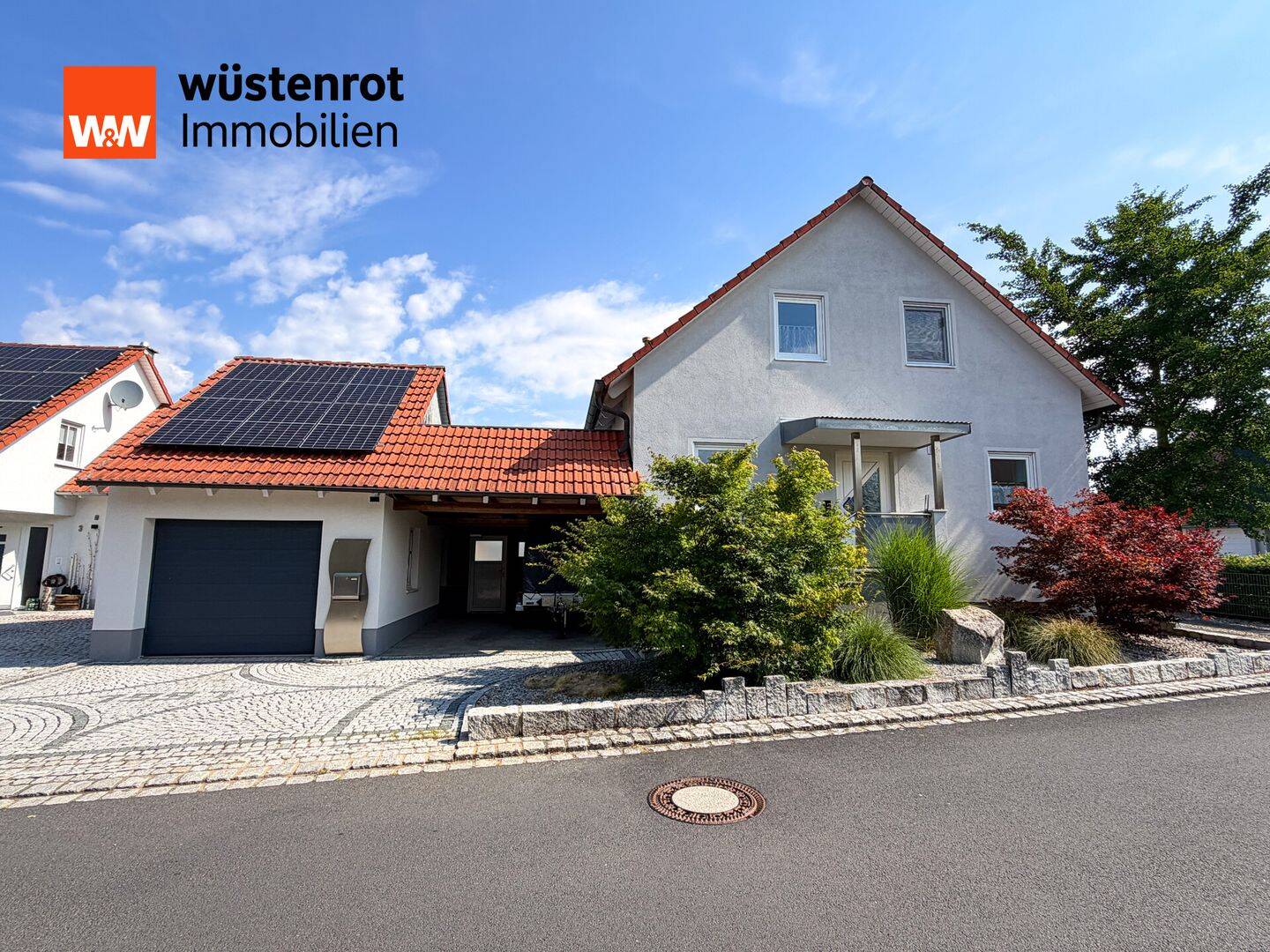 Ein Zuhause zum Wohlfühlen – Gepflegtes Einfamilienhaus mit Gartenidylle und vielseitigen Nebengebäuden, 97499 Donnersdorf