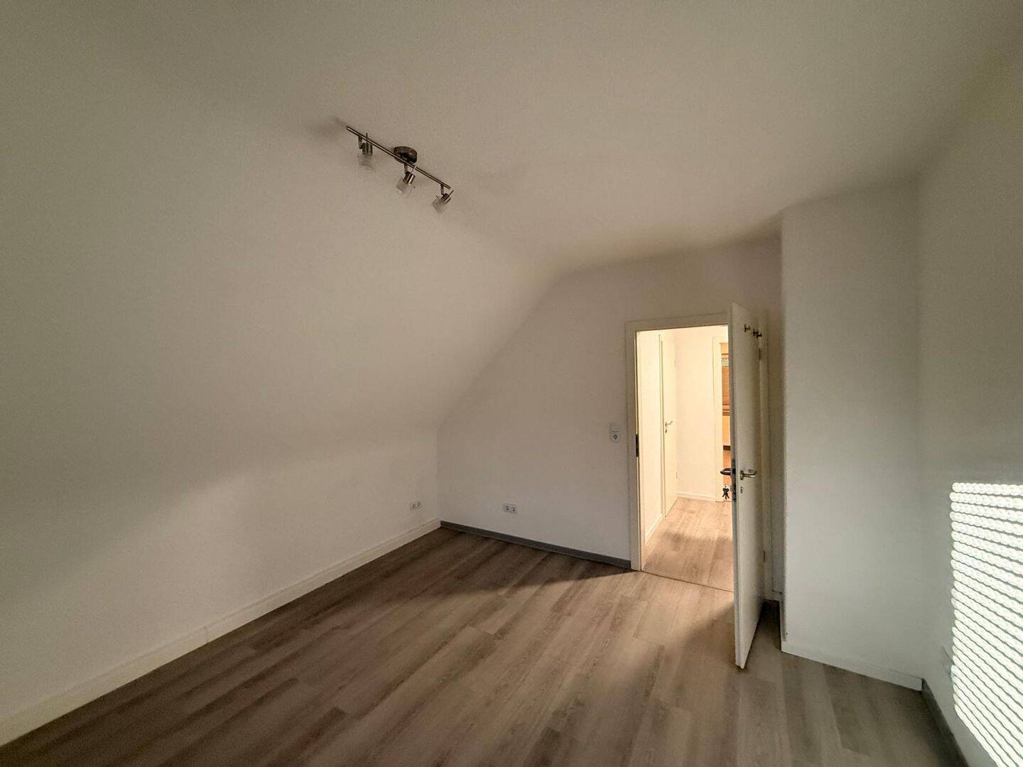 WG-Zimmer in Homburg-Kirrberg – ideal für Studierende, 66424 Homburg