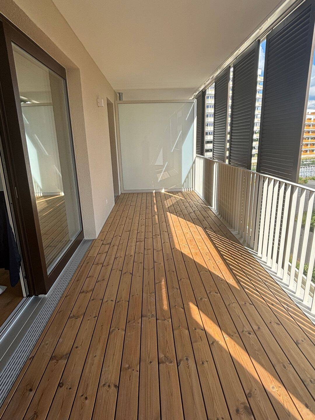 Erstbezug Neubau * großer Südbalkon * Wannenbad * Fußbodenheizung * Parkett, 4107 Leipzig (Zentrum Zentrum-Süd)