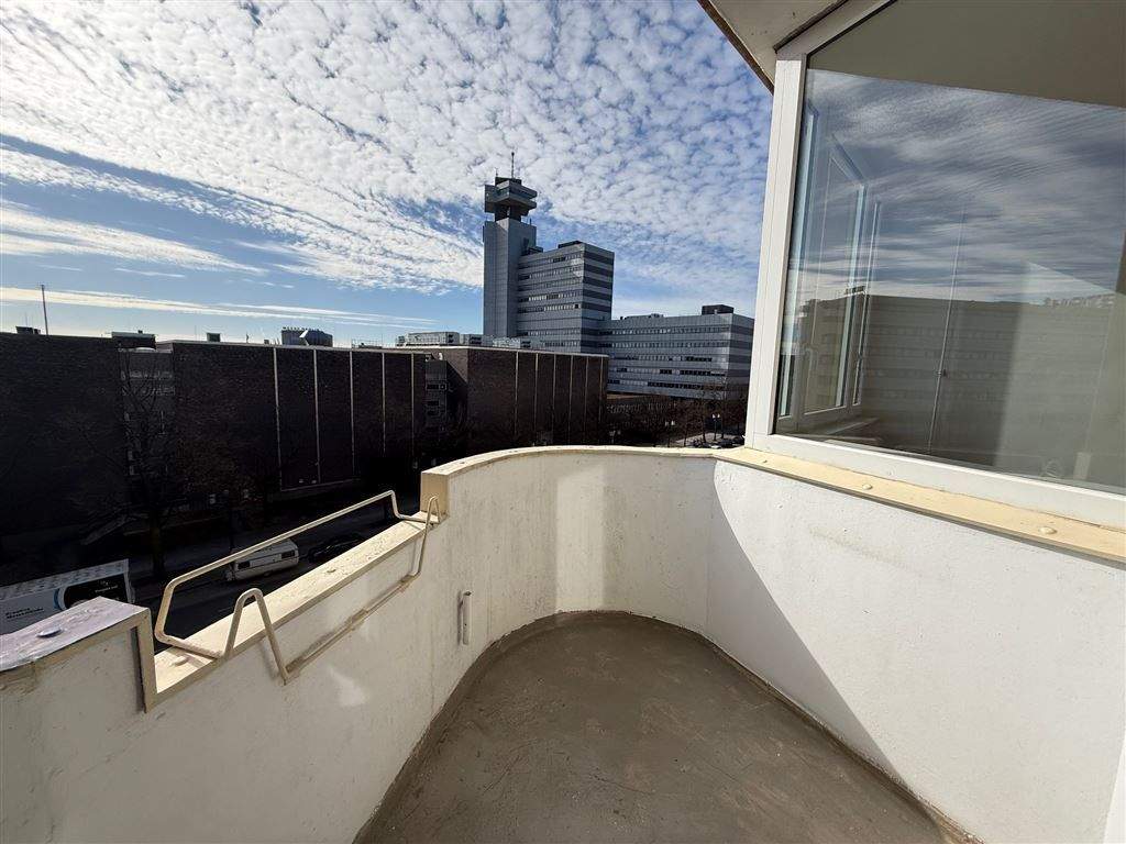 Erstbezug nach Sanierung, 1-Zimmer-WE mit Pkw Stellplatz in Charlottenburg, 14057 Berlin (Charlottenburg-Wilmersdorf Charlottenburg Westend)