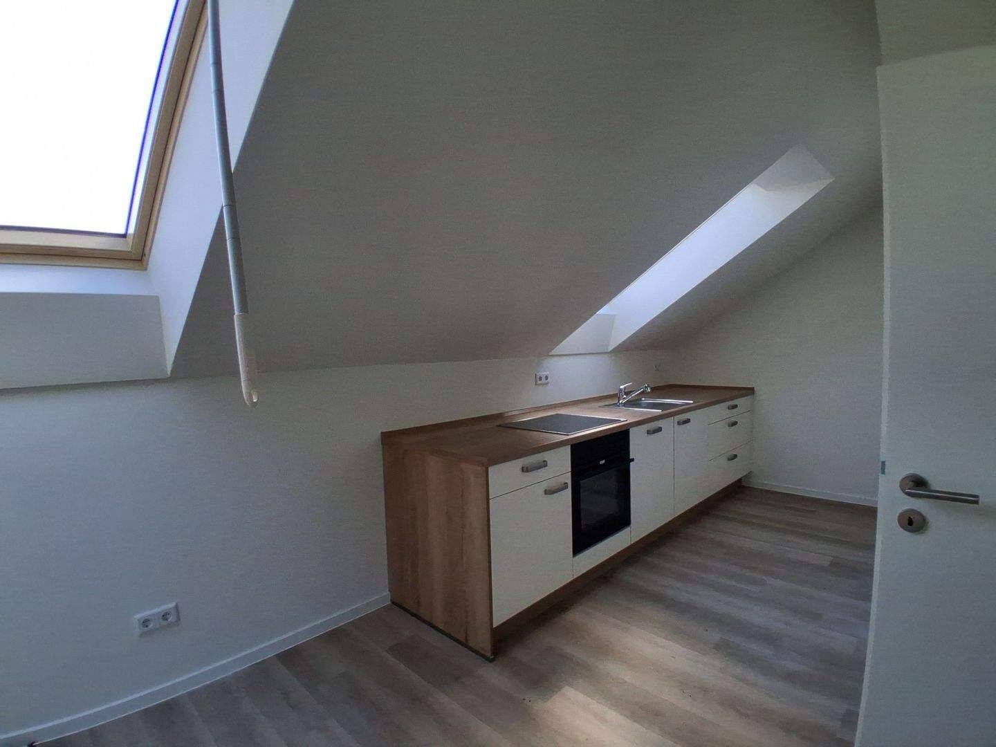 Dachgeschoßwohnung ohne Gartennutzung, 15377 Buckow (Märkische Schweiz)