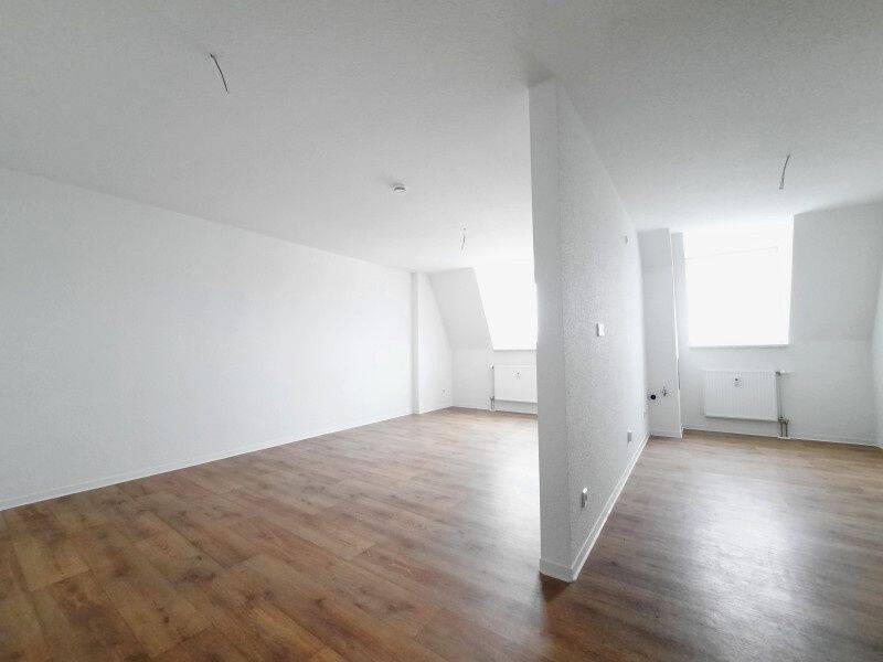 Gemütliches Wohnglück unterm Dach – Moderne 2-Zimmer-Wohnung mit Charme, 8525 Plauen
