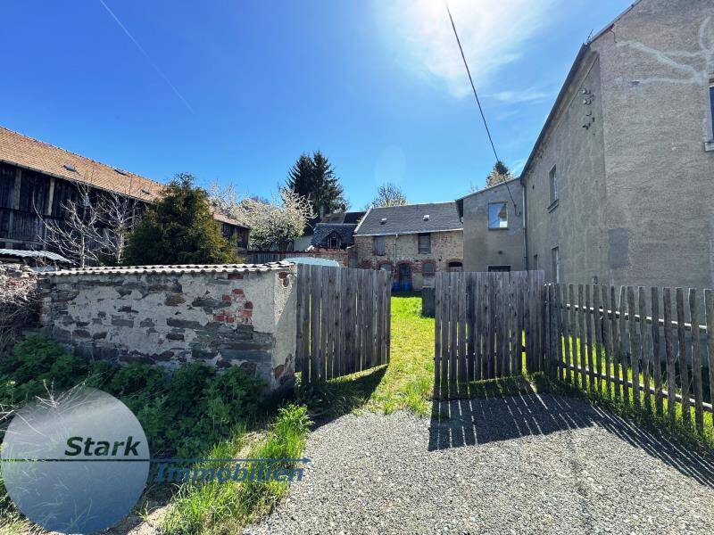 Stark! Charmantes Bauernhaus mit großem Grundstück und Nebengelass, 8541 Plauen