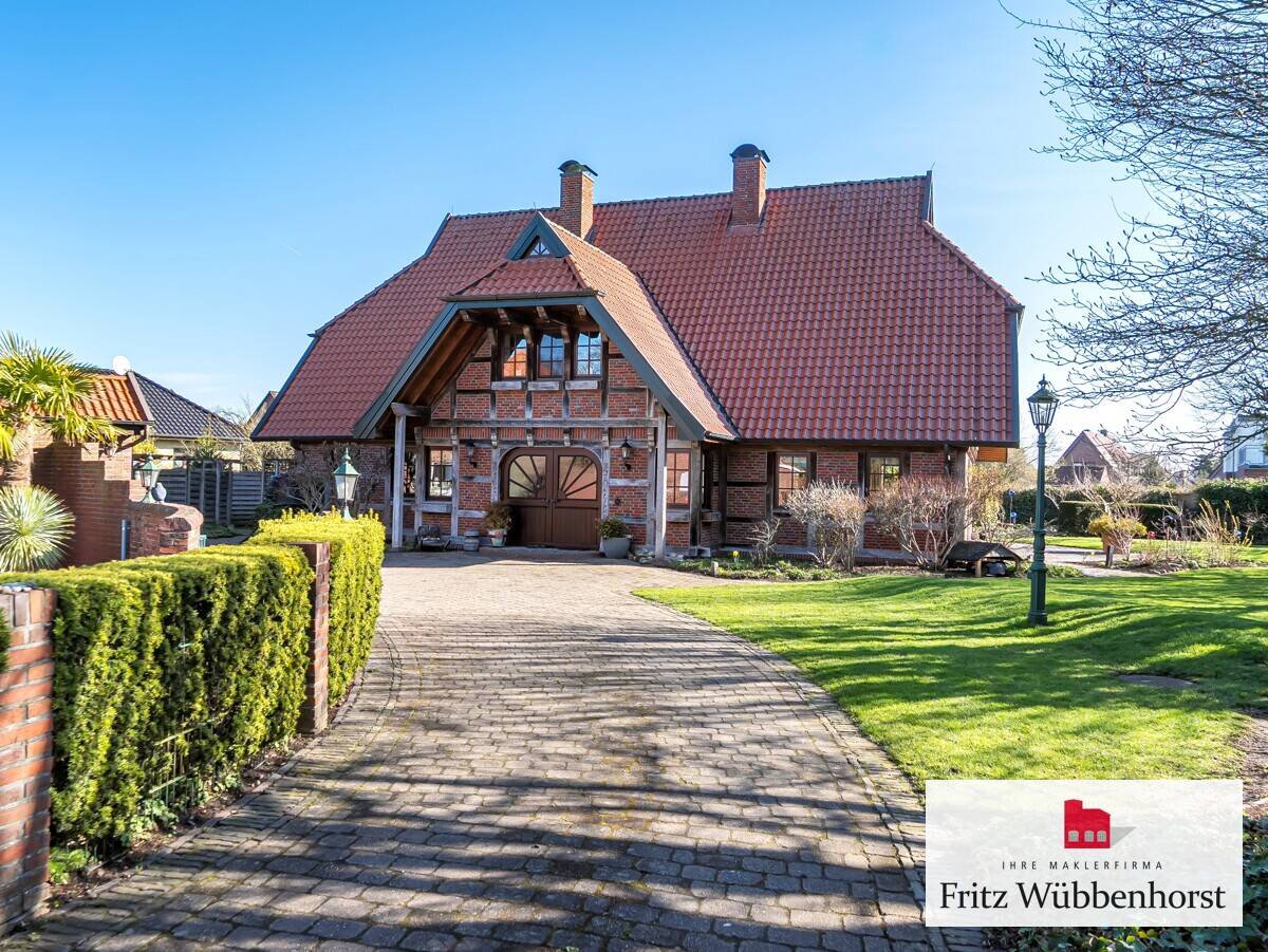 Repräsentatives Einfamilienhaus mit großem Grundstück und Nebengebäuden, 26180 Rastede