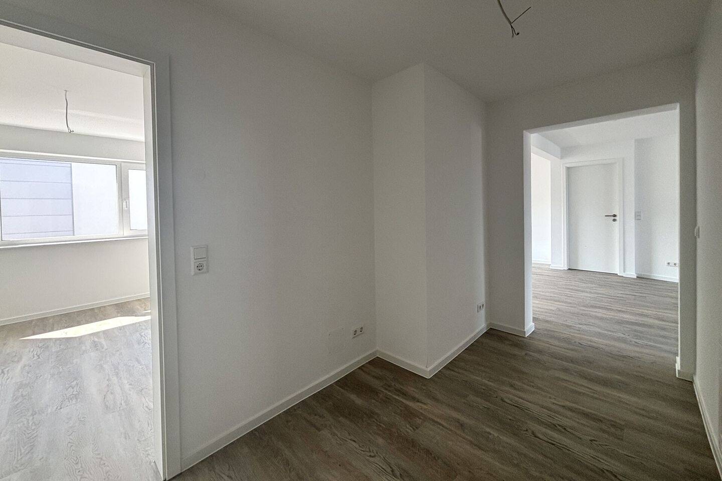Großzügige 4,5-Zimmer-Wohnung mit Balkon & Doppelgarage, 74321 Bietigheim-Bissingen