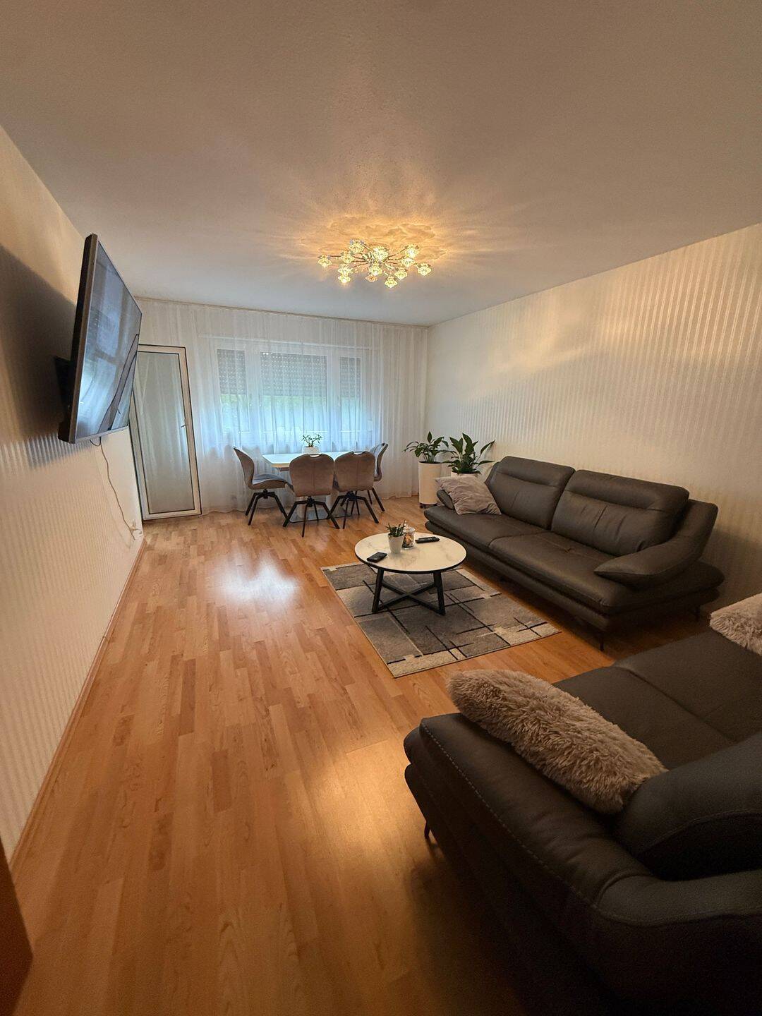 2-Zimmer-Wohnung mit Balkon und Stellplatz