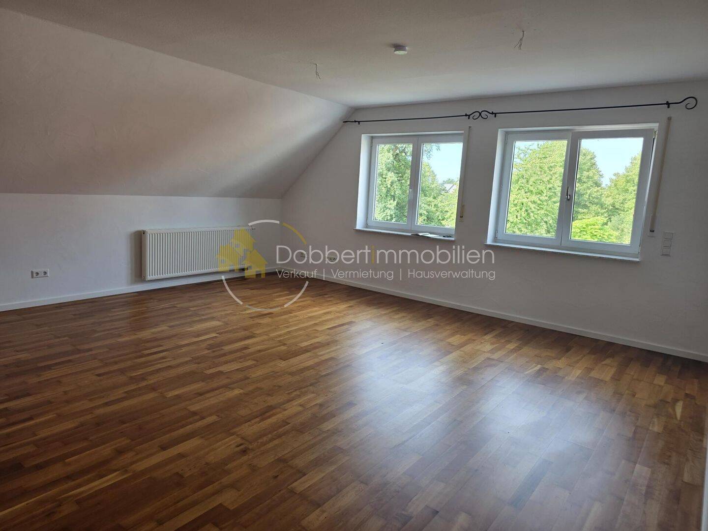 Schöne- großzügige 2,5 Zimmerwohnung mit Einbauküche, 74523 Michelbach an der Bilz