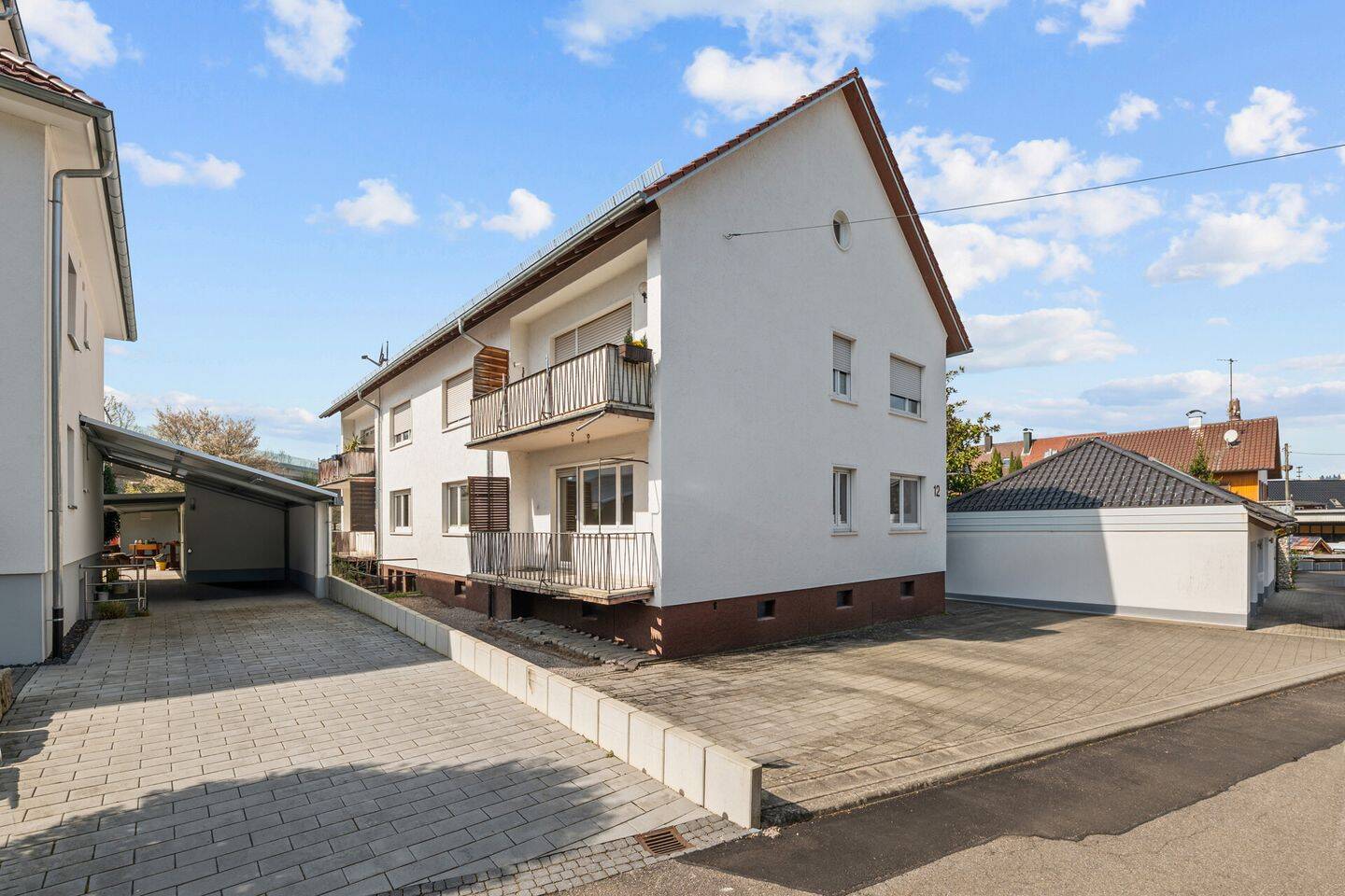 Gut geschnittene 4-Zi-ETW mit Balkon und PKW-Stellplatz in 77876 Kappelrodeck  1. OG. Whg. Nr. 3 links, 77876 Kappelrodeck