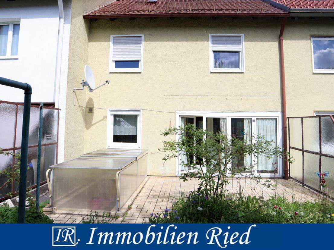 Charmantes Reihenmittelhaus mit schönem Garten in ruhiger und zentraler Lage in Kaufbeuren, 87600 Kaufbeuren